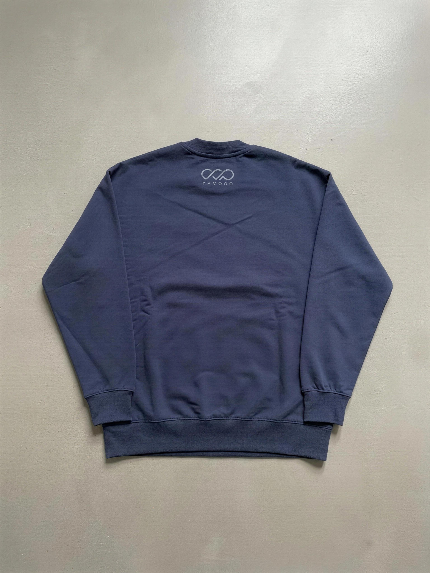 YAVOOO Crewneck – Light Concrete 2
